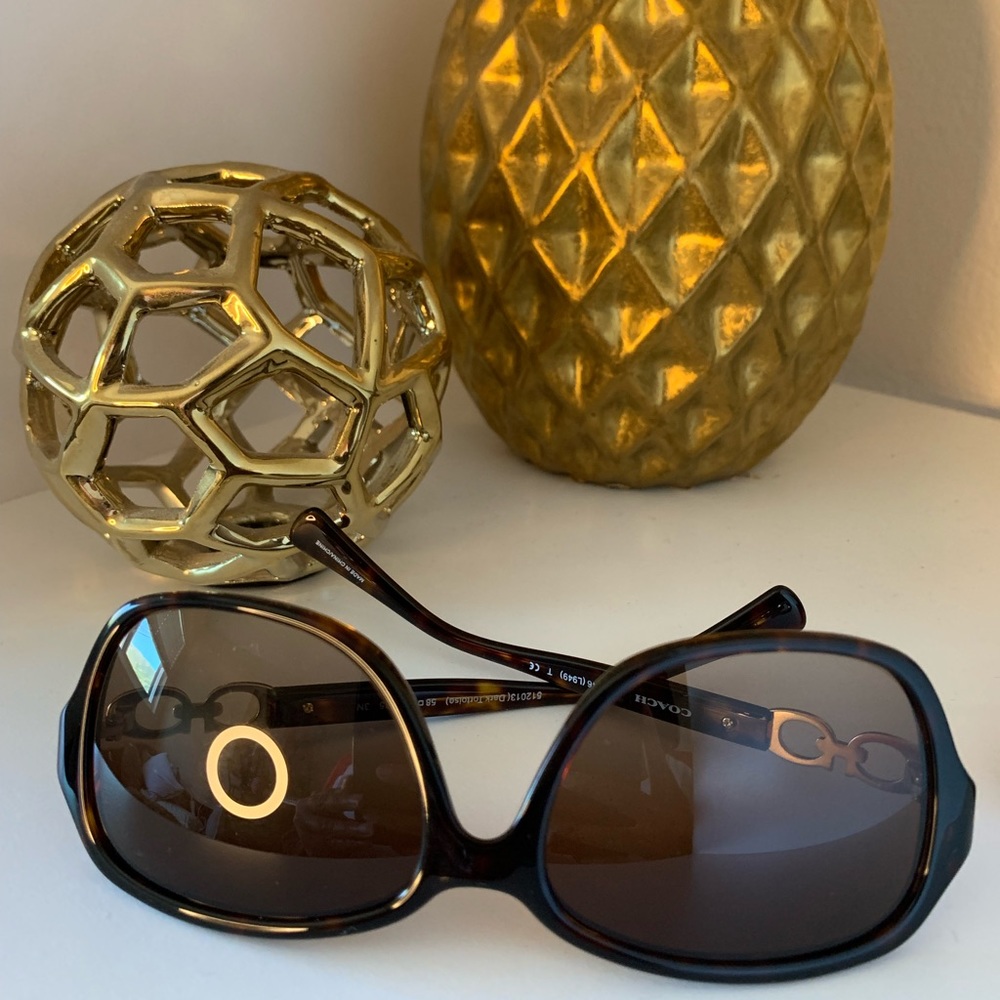 Coach Sunglasses! With case ! ( tortoise, see last pic for visual)